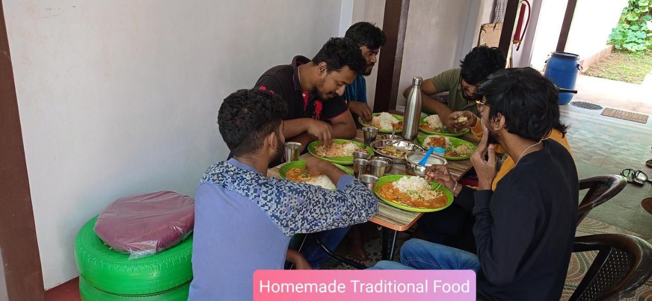 Doddakallu Betta Homestay Coorg Somvārpet Exteriér fotografie