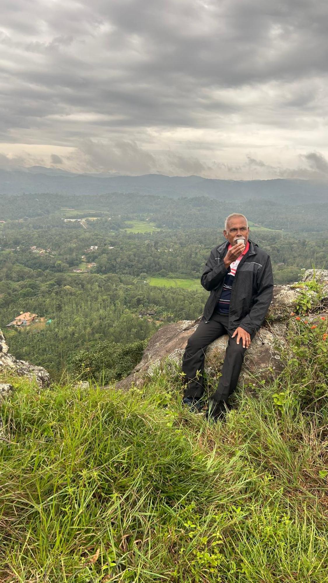 Doddakallu Betta Homestay Coorg Somvārpet Exteriér fotografie